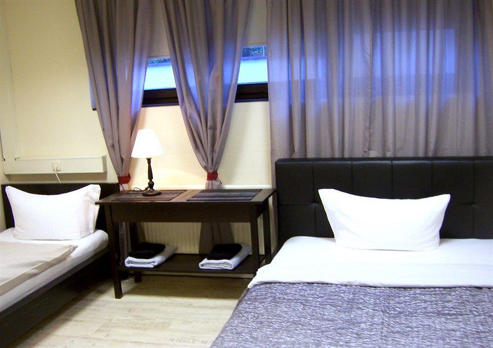Garden House & East Park-Apartments Grossdorf  Ngoại thất bức ảnh