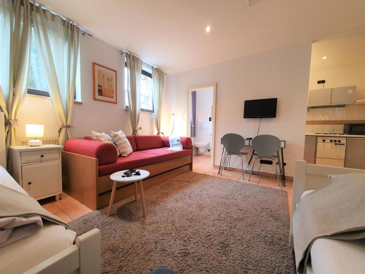 Garden House & East Park-Apartments Grossdorf  Ngoại thất bức ảnh